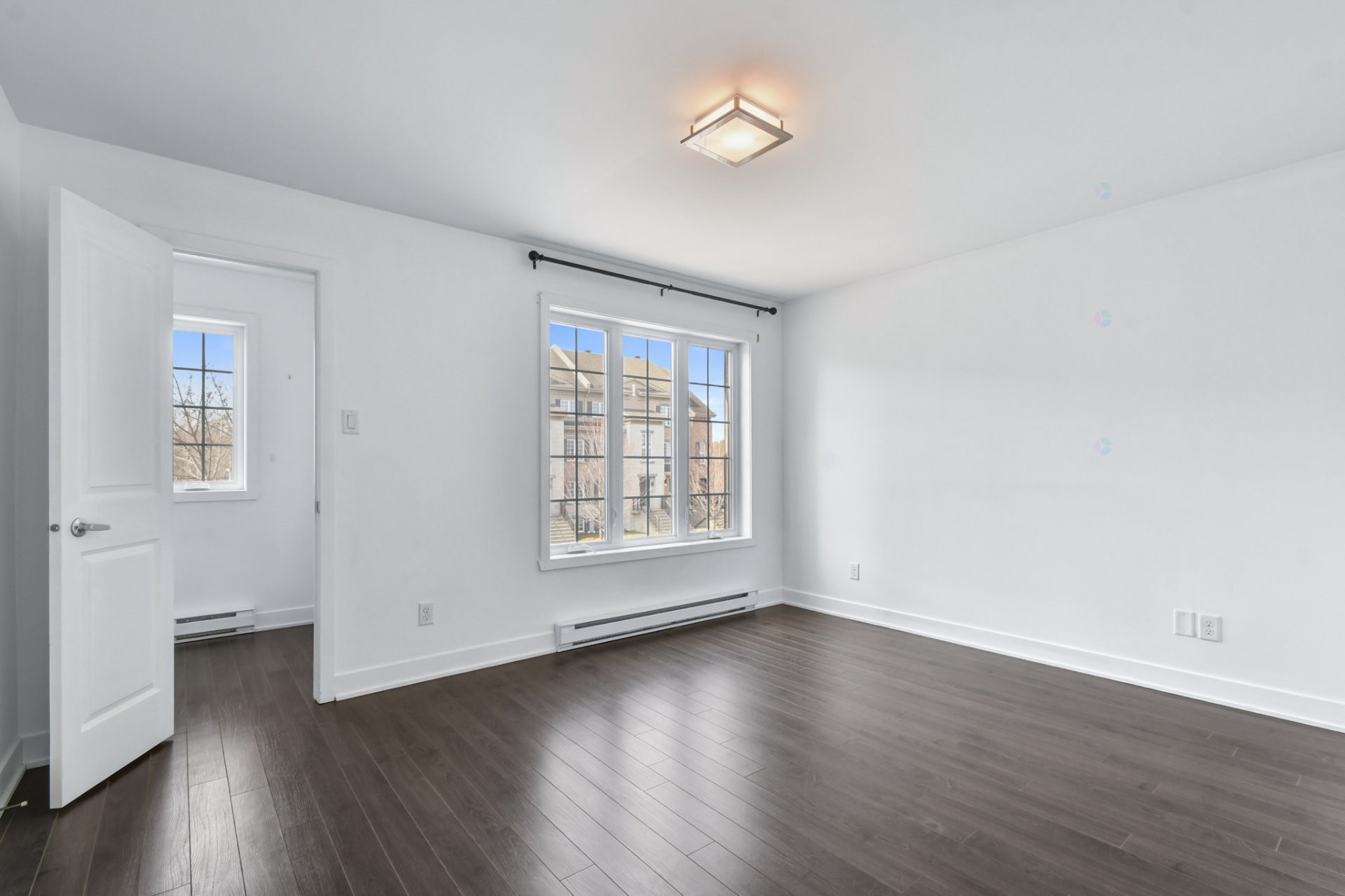 









671


Rue de Pompadour

,
Mascouche,




QC
J7K0S4

