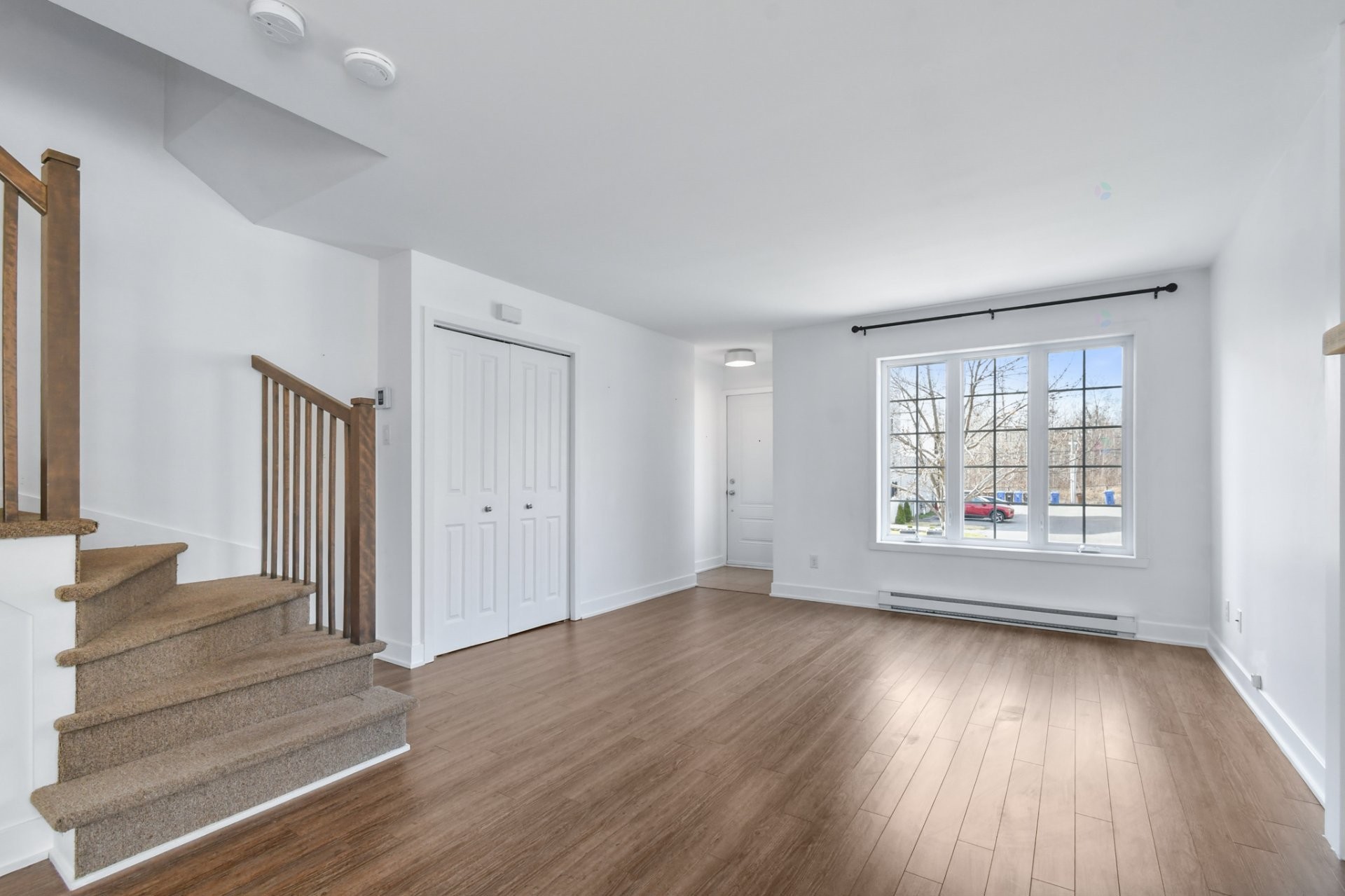 









671


Rue de Pompadour

,
Mascouche,




QC
J7K0S4

