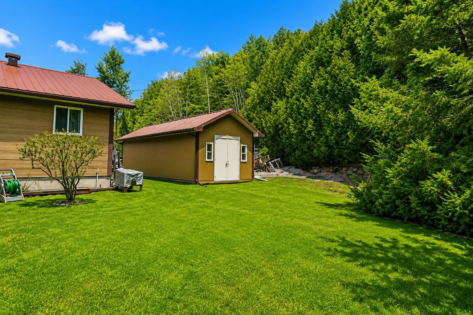 









258


Ch. Alie

,
Gracefield,




QC
J0X1W0

