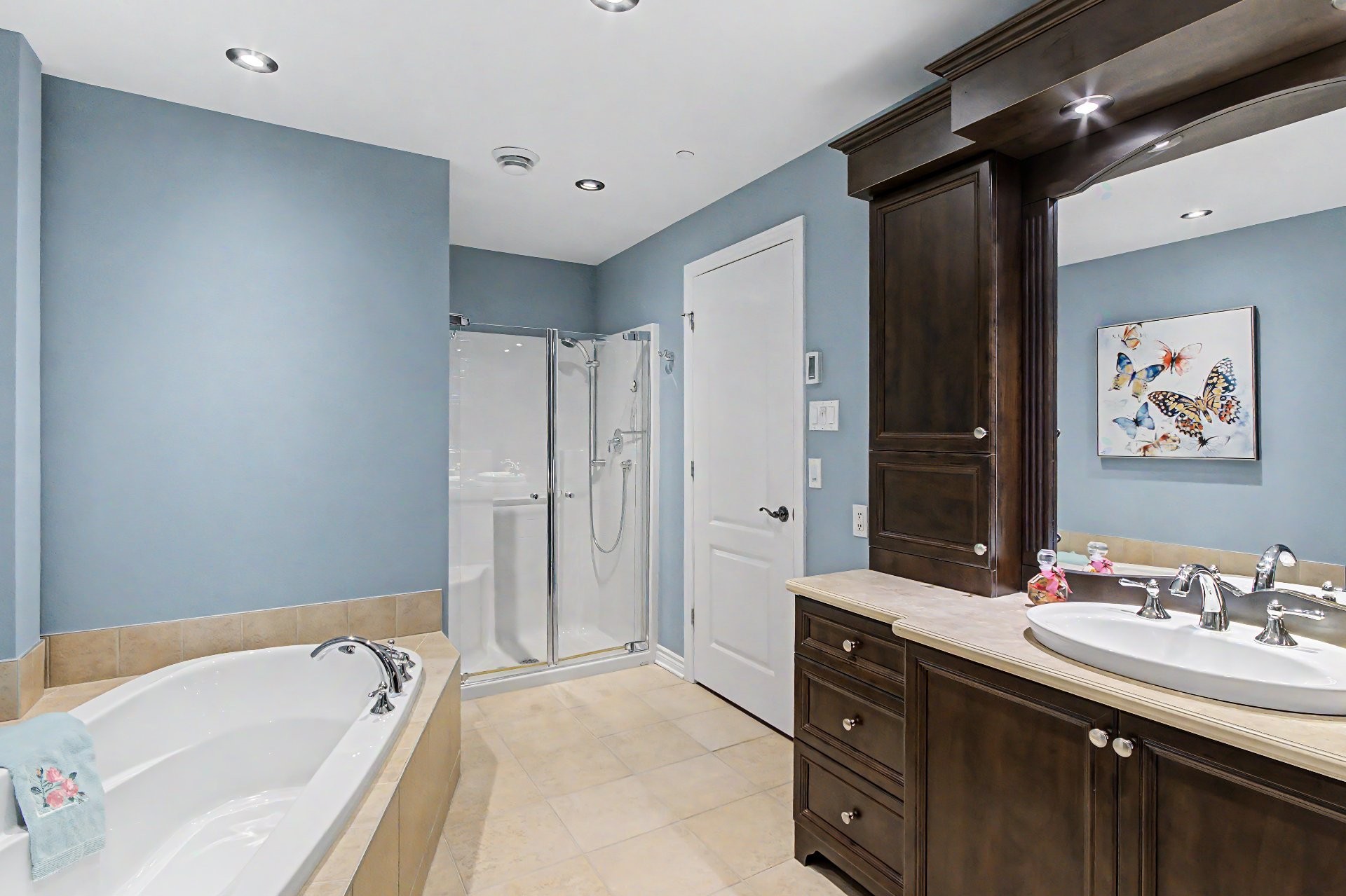 









3000


Boul. De Boucherville

, 206,
Saint-Bruno-de-Montarville,




QC
J3V0B4

