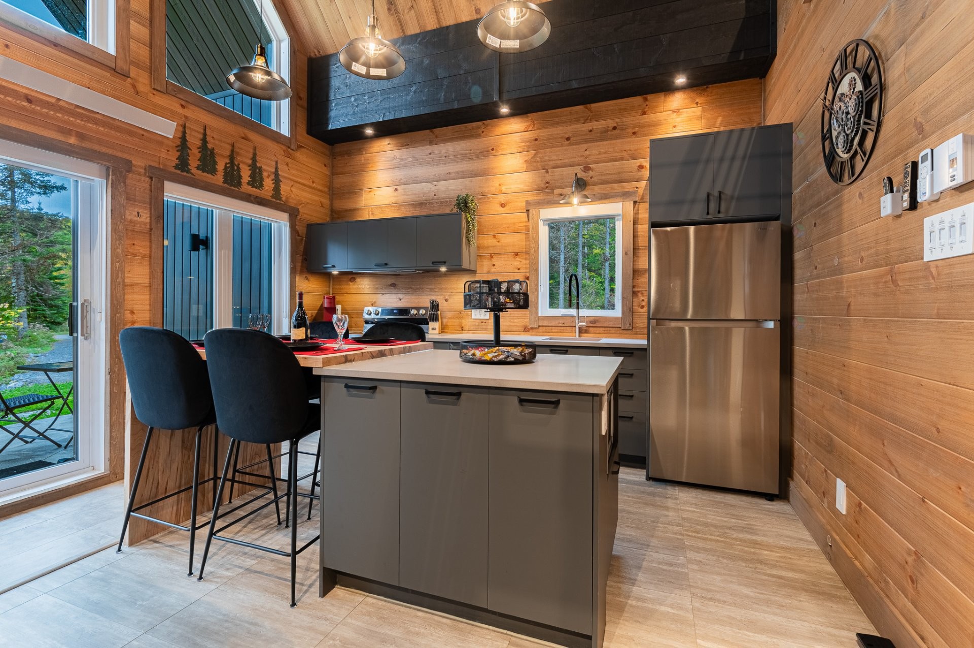 









580


Mtée Brien

,
Lac-Supérieur,




QC
J0T1J0

