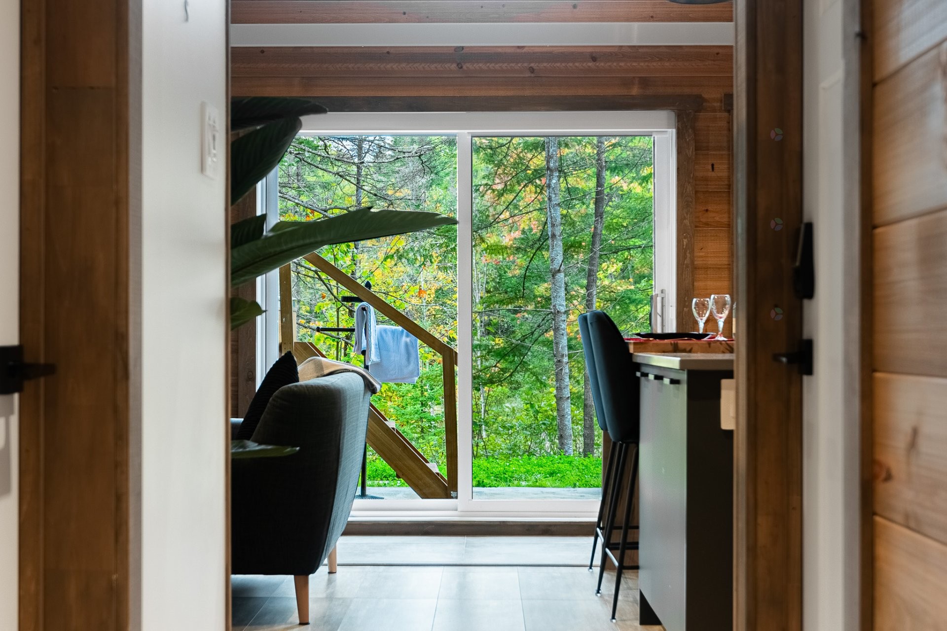 









580


Mtée Brien

,
Lac-Supérieur,




QC
J0T1J0

