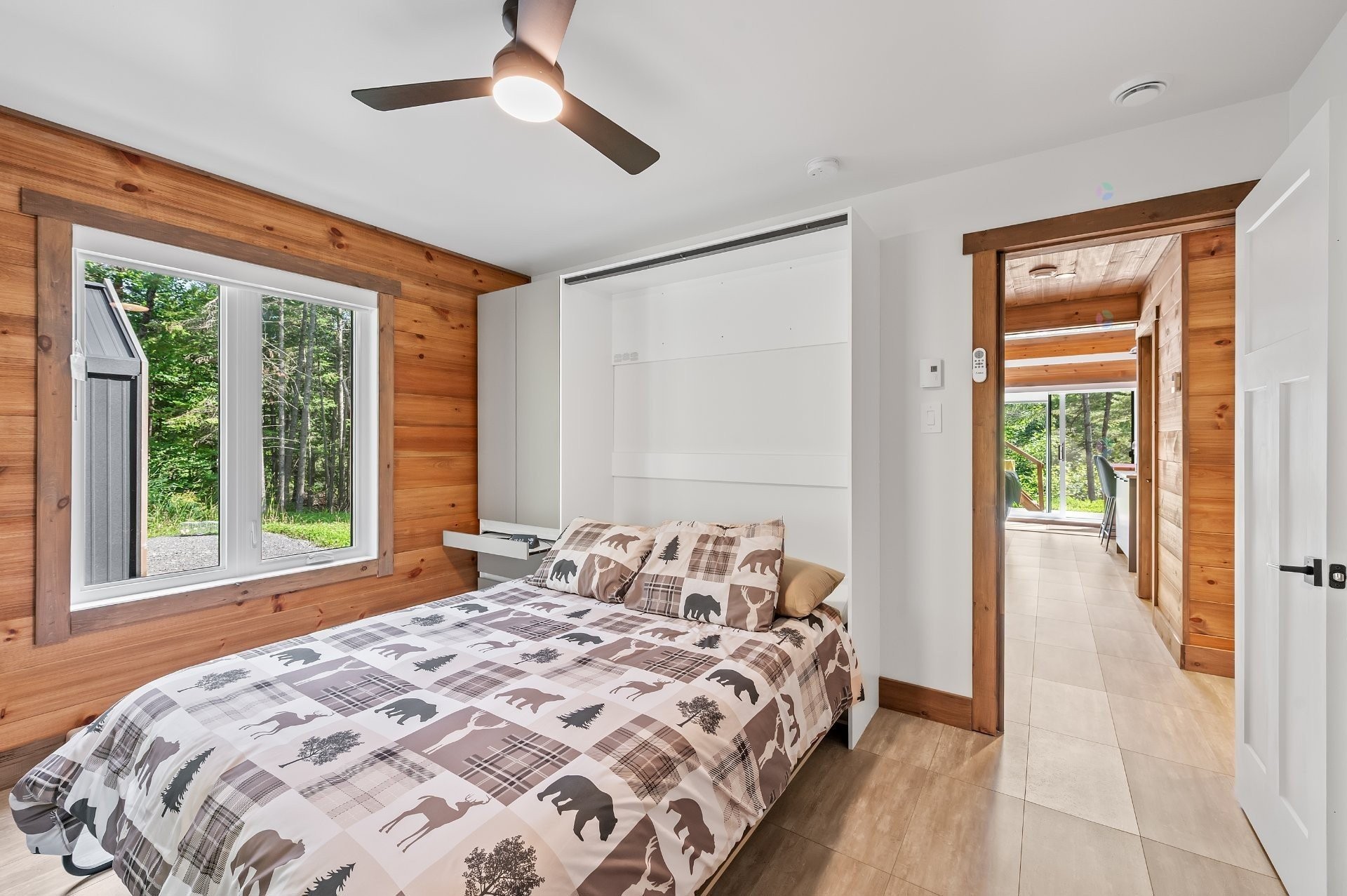 









580


Mtée Brien

,
Lac-Supérieur,




QC
J0T1J0

