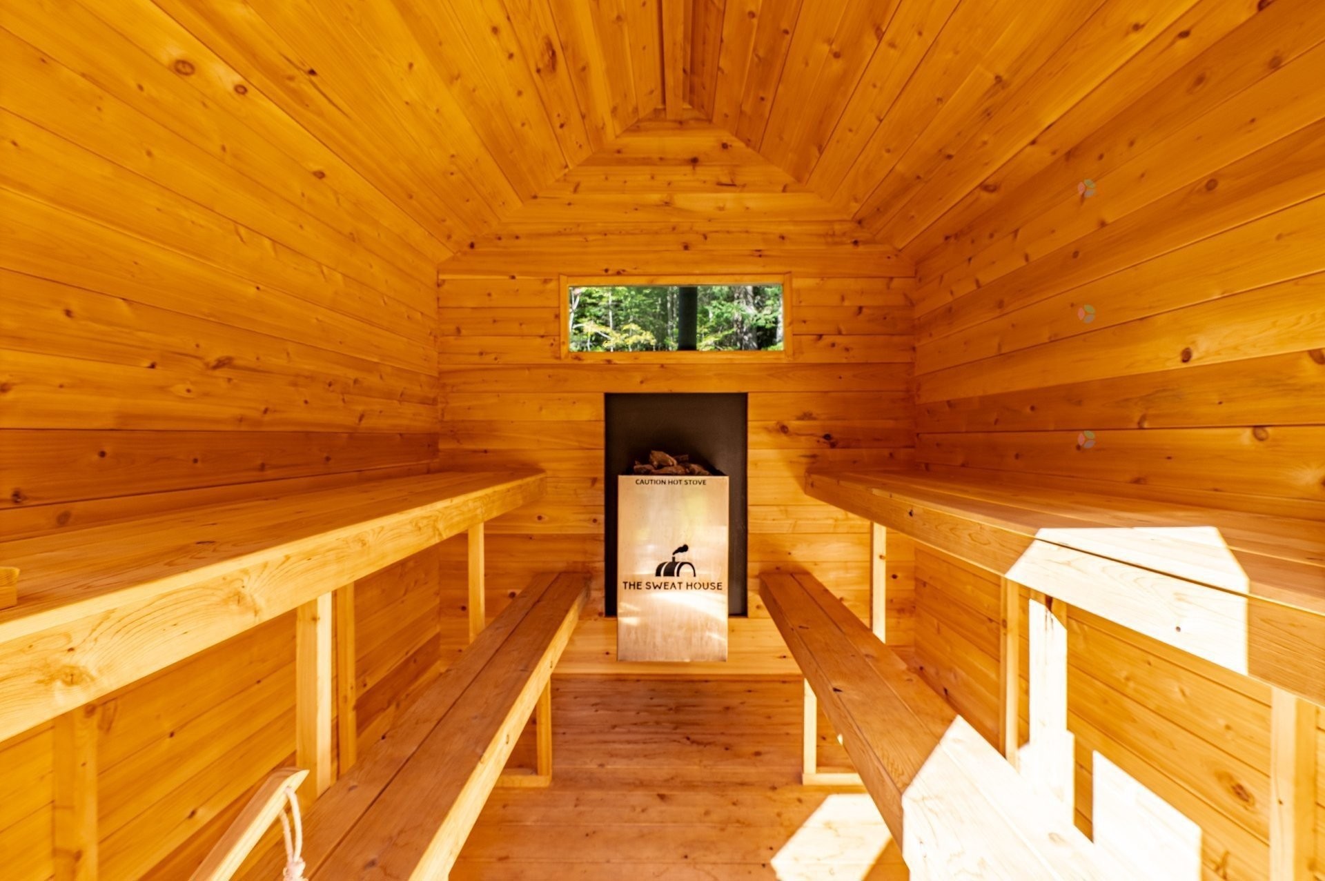 









580


Mtée Brien

,
Lac-Supérieur,




QC
J0T1J0

