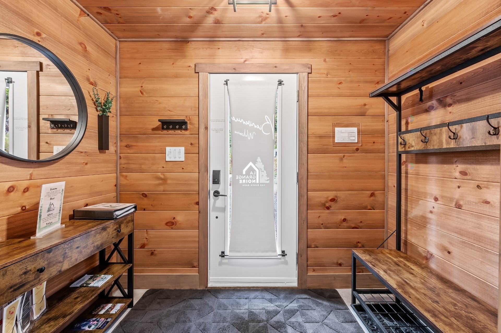 









580


Mtée Brien

,
Lac-Supérieur,




QC
J0T1J0

