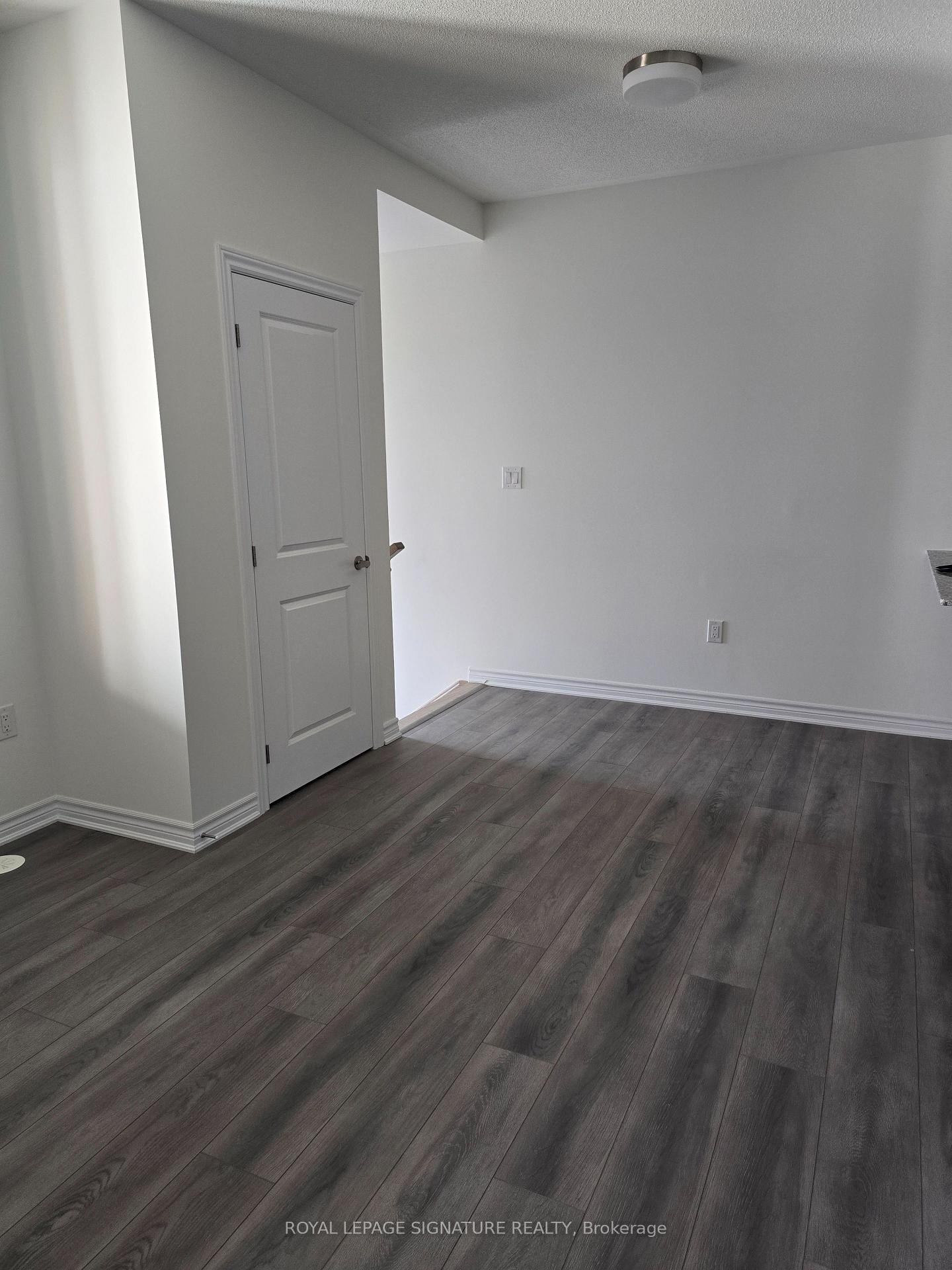 









30


Twinflower

Way,
Brampton,




ON
L6P 0A1

