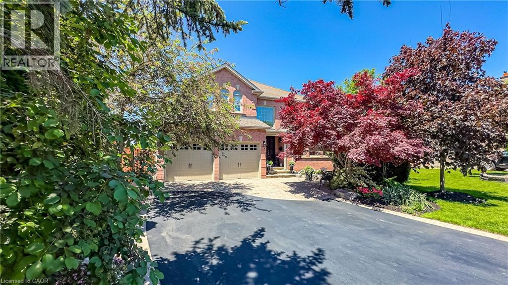












1729 RIVERBEND Court

,
Mississauga,




Ontario
L5M5J1

