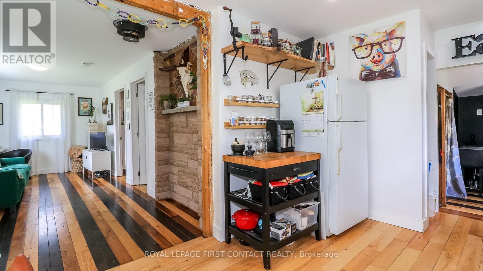 












8332 MAIN STREET

,
Adjala-Tosorontio,




Ontario
L0M1M0

