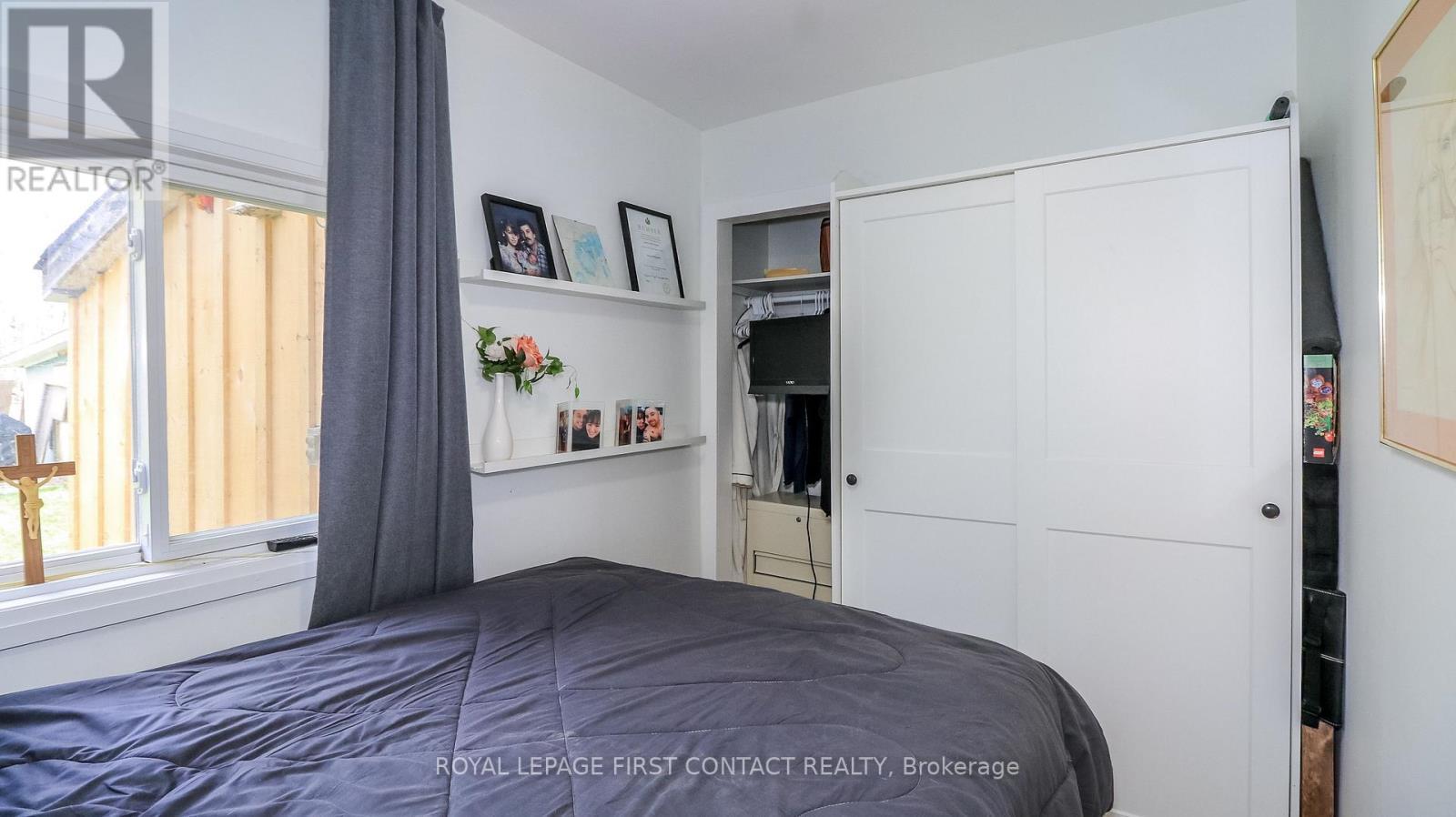 












8332 MAIN STREET

,
Adjala-Tosorontio,




Ontario
L0M1M0

