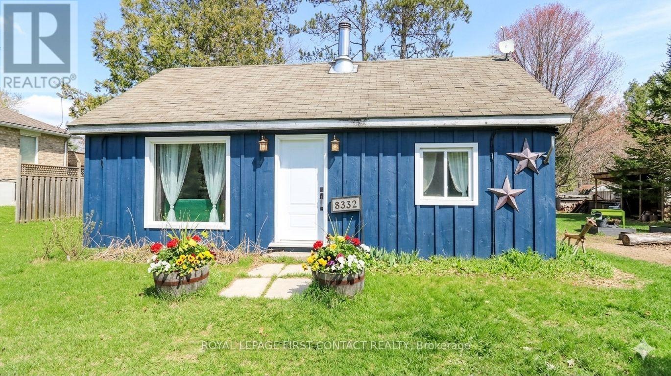 












8332 MAIN STREET

,
Adjala-Tosorontio,




Ontario
L0M1M0

