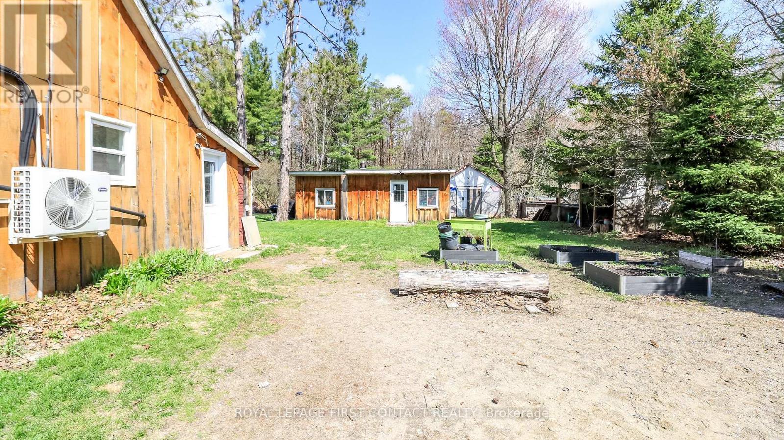 












8332 MAIN STREET

,
Adjala-Tosorontio,




Ontario
L0M1M0

