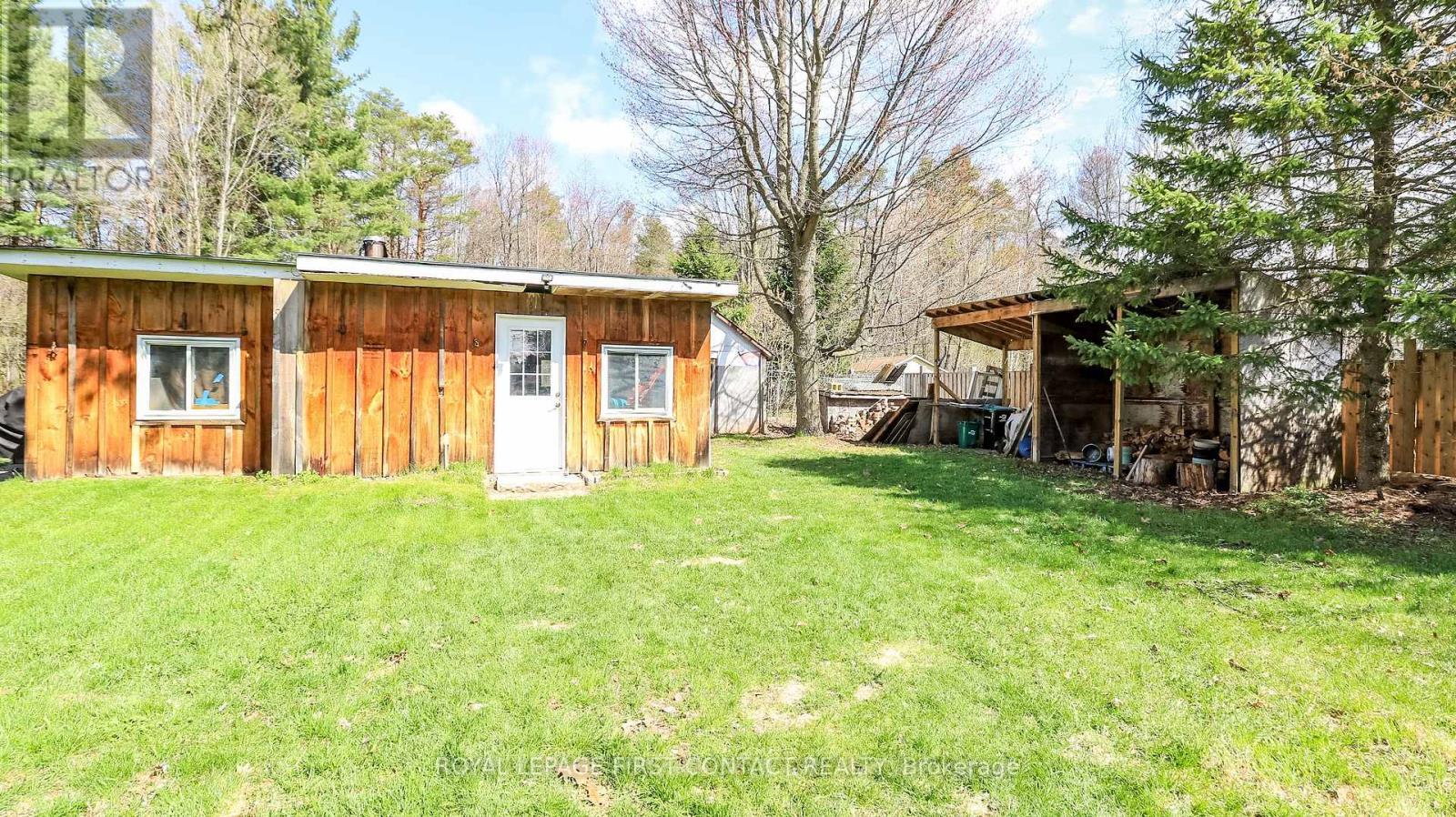 












8332 MAIN STREET

,
Adjala-Tosorontio,




Ontario
L0M1M0

