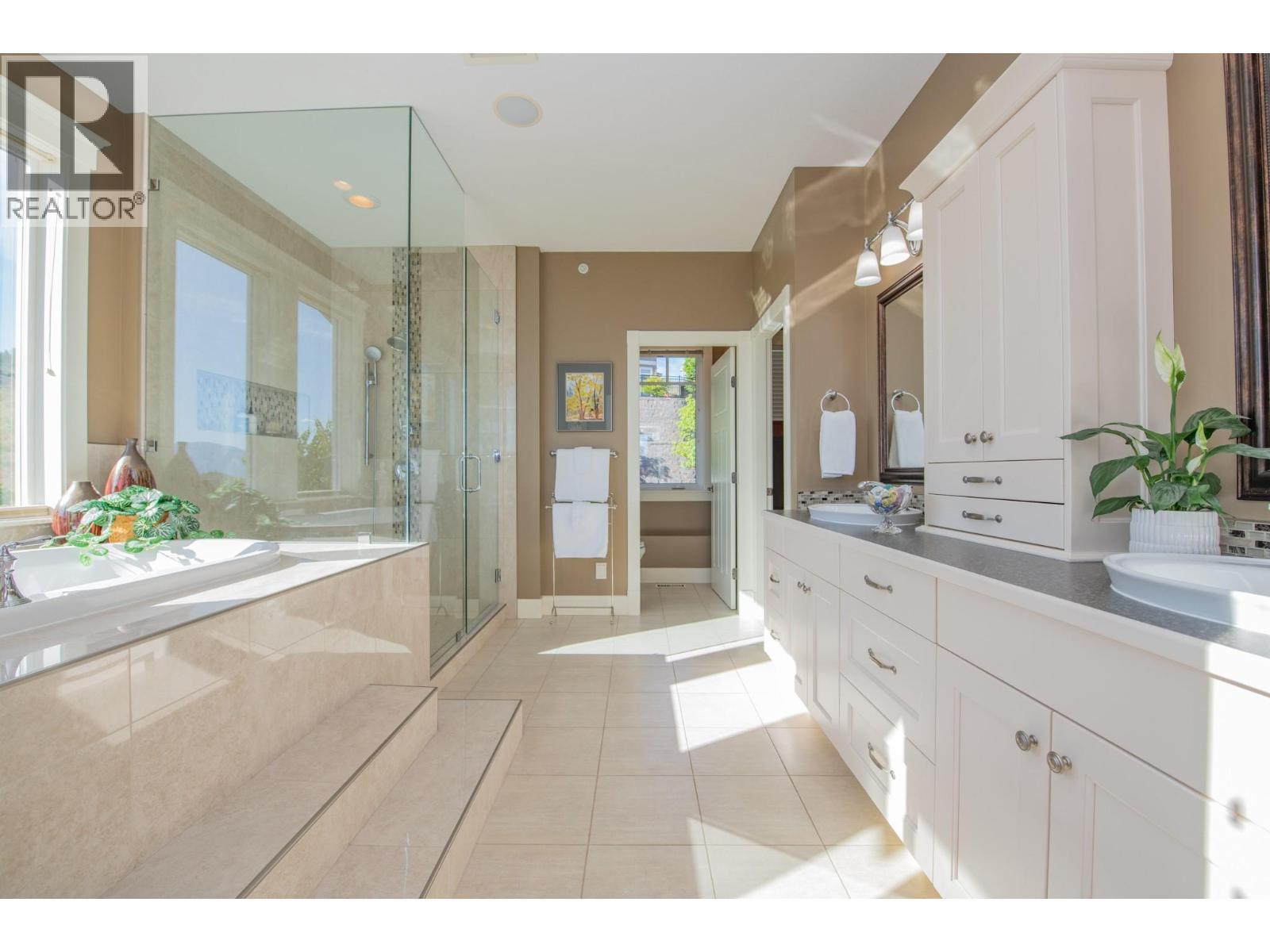 












4300 Camelback Way

,
Vernon,




British Columbia
V1T9W4

