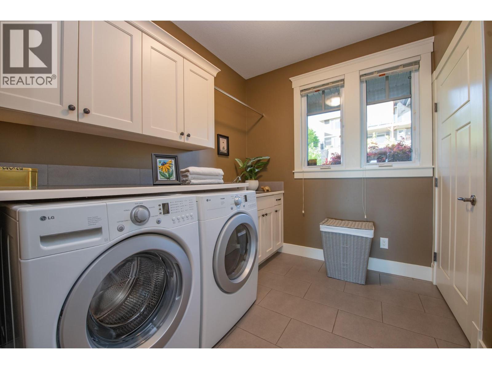 












4300 Camelback Way

,
Vernon,




British Columbia
V1T9W4

