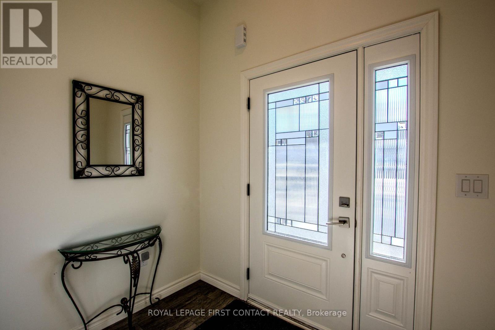 












144 MEMORIAL AVENUE

,
Orillia,




Ontario
L3C5X2


