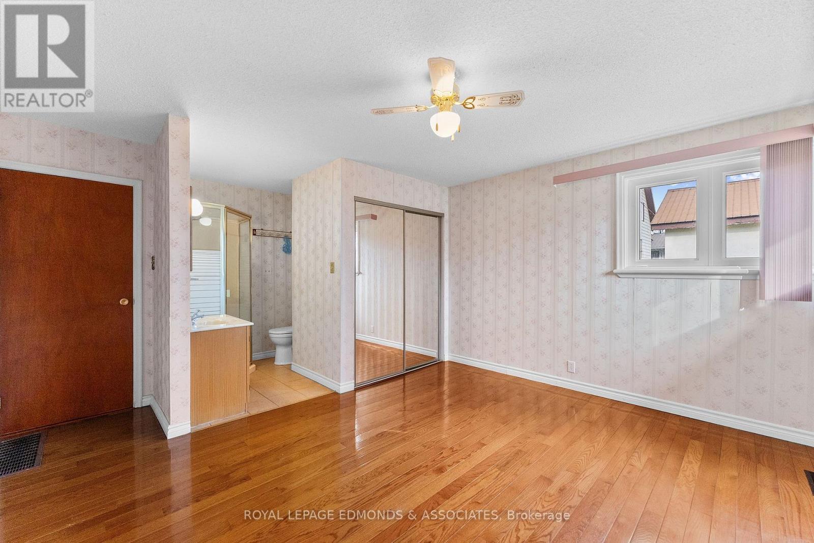












499 BOUNDARY ROAD E

,
Pembroke,




Ontario
K8A6L7

