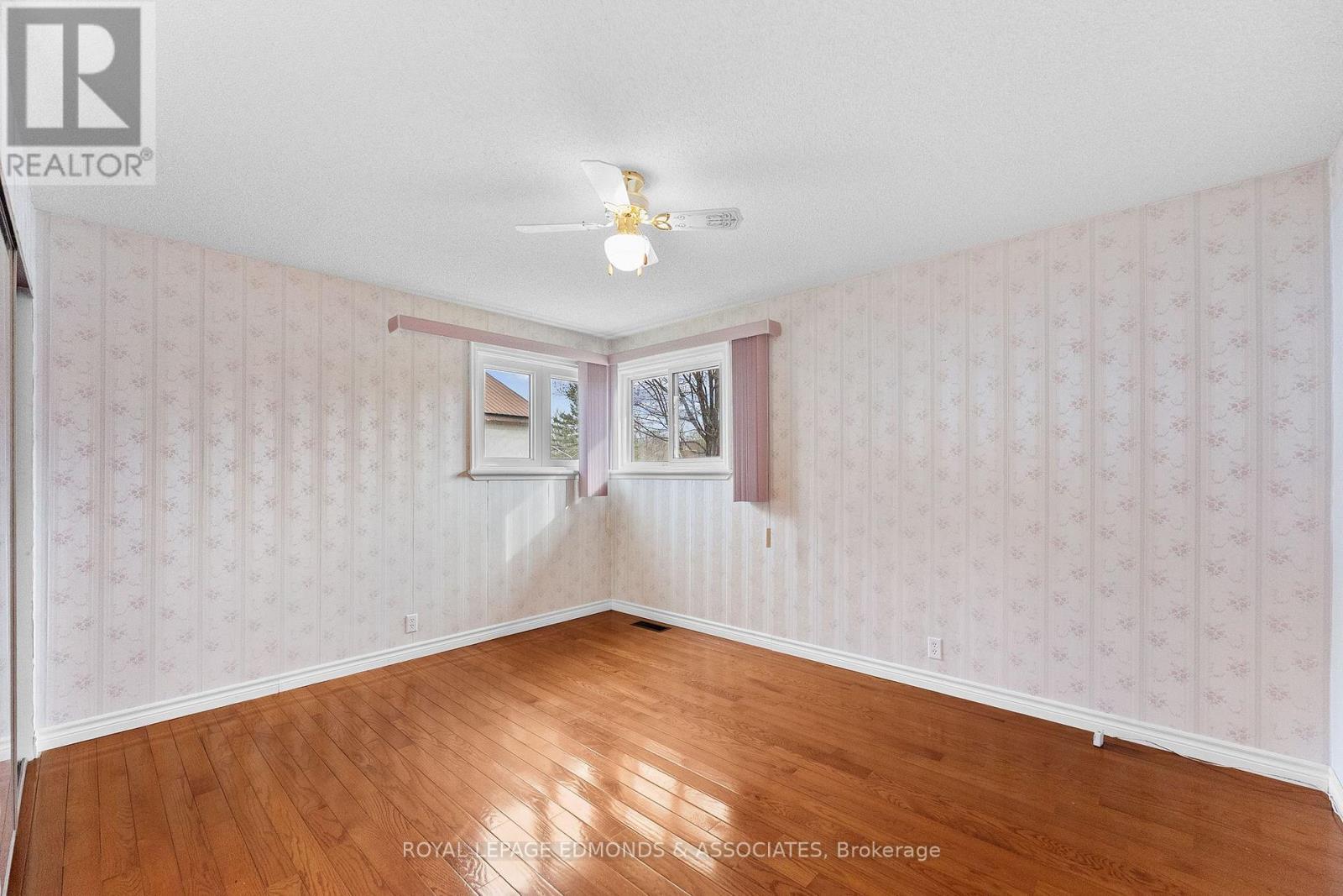 












499 BOUNDARY ROAD E

,
Pembroke,




Ontario
K8A6L7

