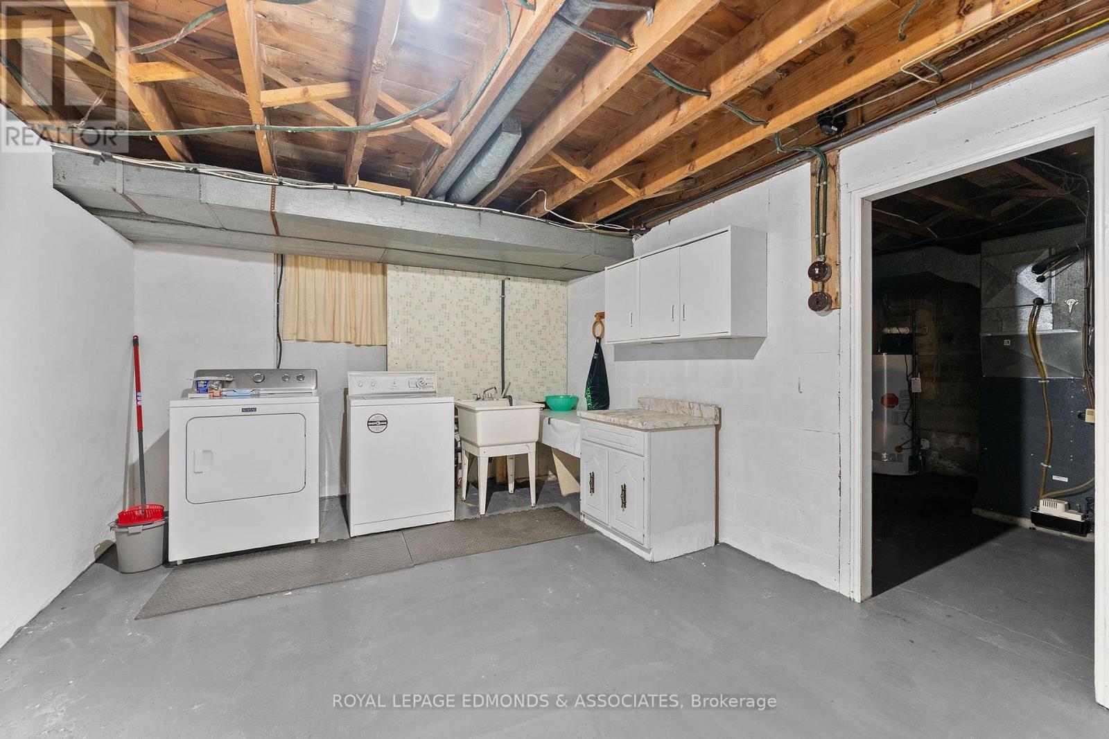 












499 BOUNDARY ROAD E

,
Pembroke,




Ontario
K8A6L7

