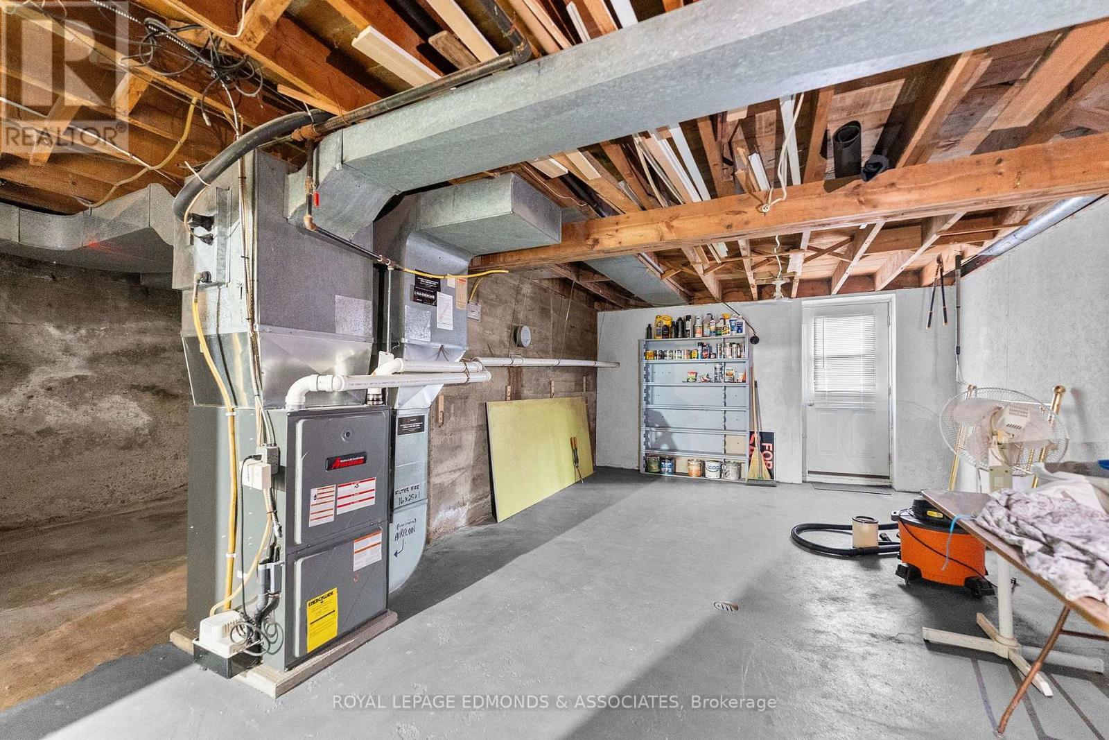 












499 BOUNDARY ROAD E

,
Pembroke,




Ontario
K8A6L7

