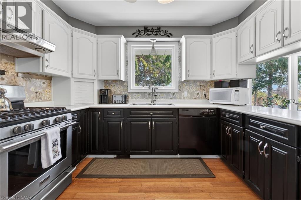 












112 PROSPECT Street

,
Port Dover,




Ontario
N0A1N6

