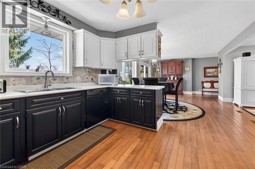 












112 PROSPECT Street

,
Port Dover,




Ontario
N0A1N6

