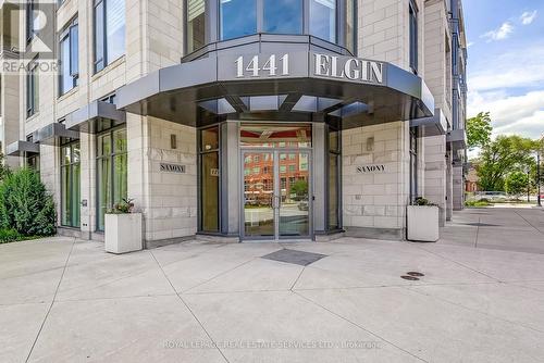 Building Exterior - Entrance