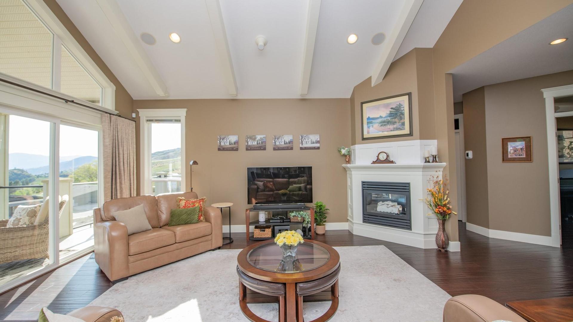 









4300


Camelback

Way,
Vernon,




BC
V1T 9W4

