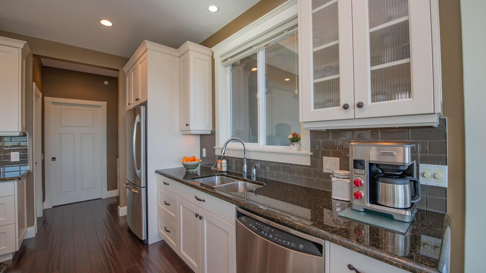 









4300


Camelback

Way,
Vernon,




BC
V1T 9W4

