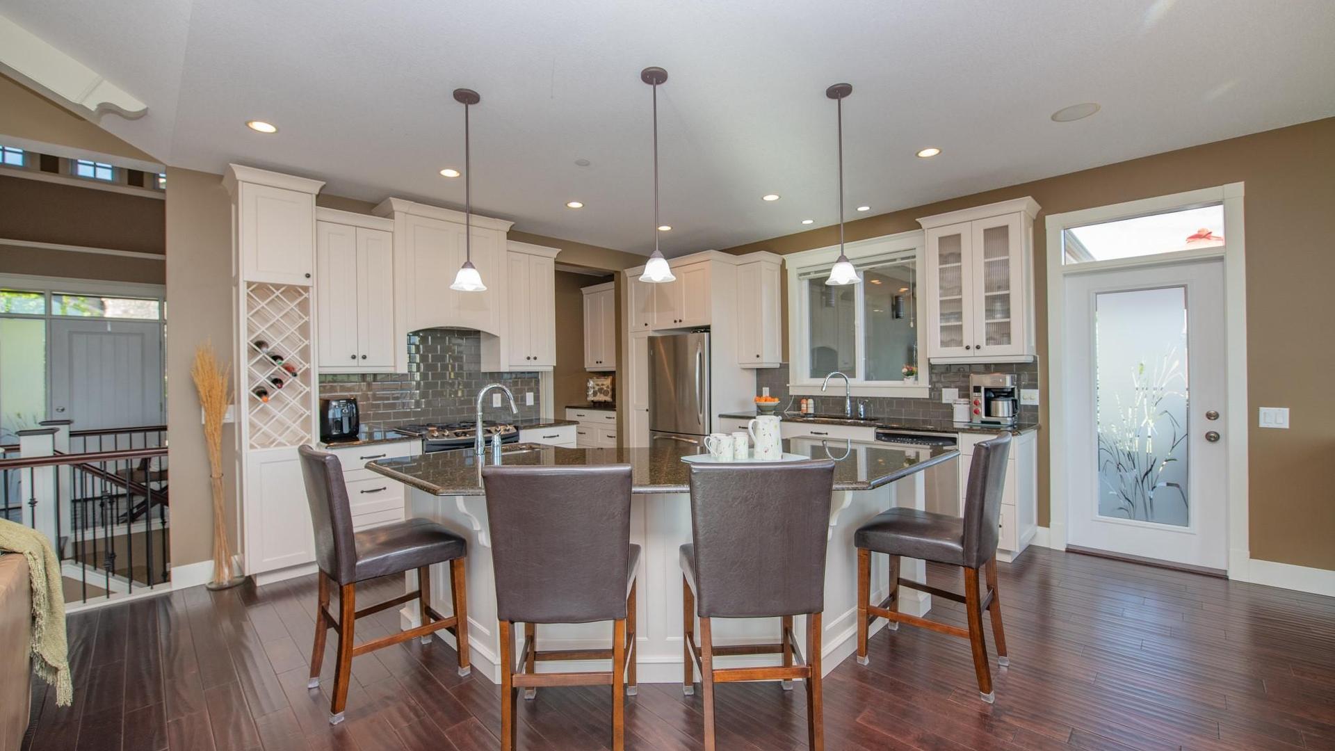 









4300


Camelback

Way,
Vernon,




BC
V1T 9W4

