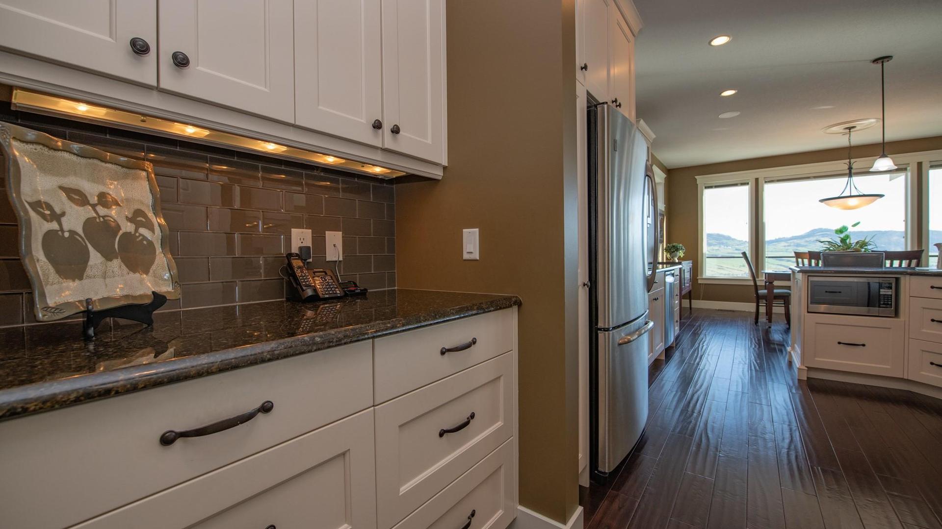 









4300


Camelback

Way,
Vernon,




BC
V1T 9W4

