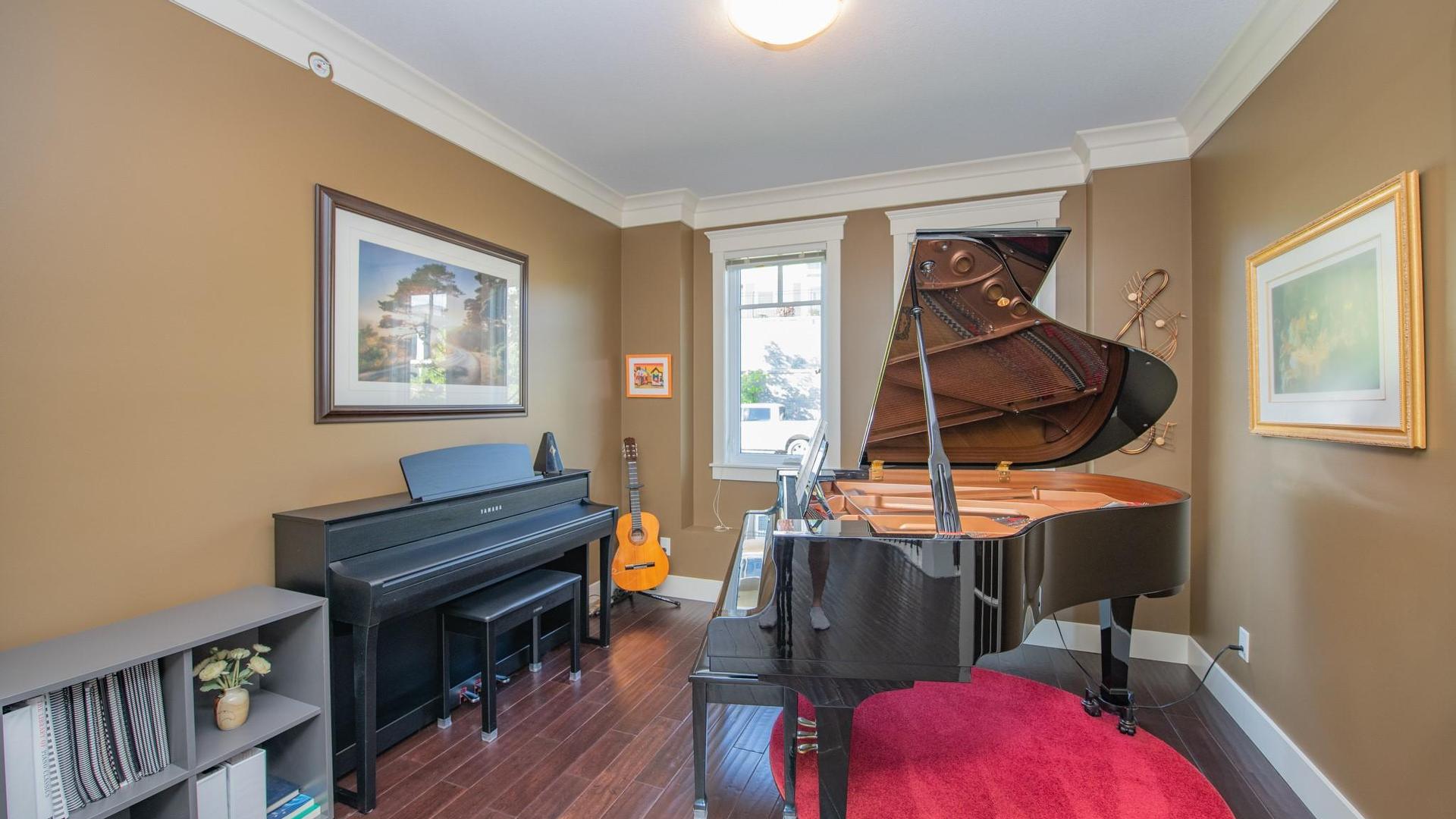 









4300


Camelback

Way,
Vernon,




BC
V1T 9W4

