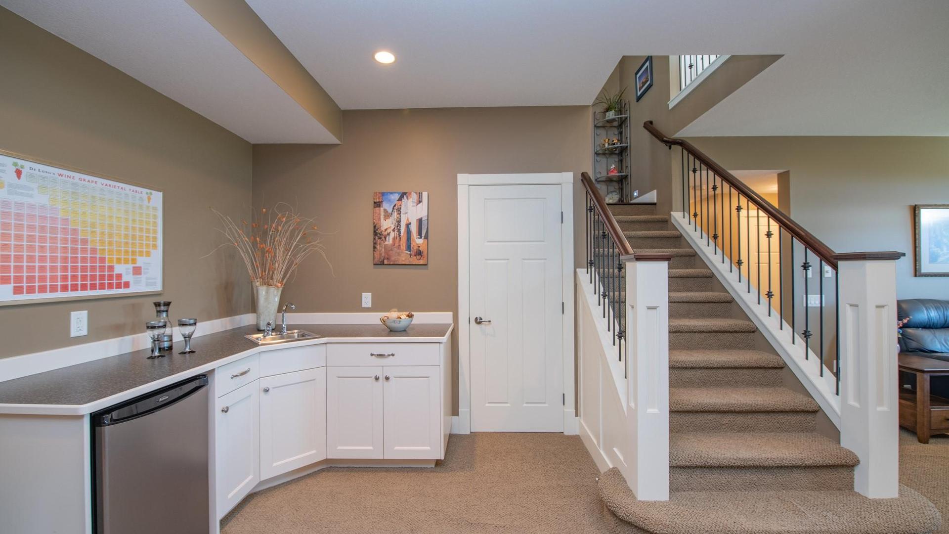 









4300


Camelback

Way,
Vernon,




BC
V1T 9W4

