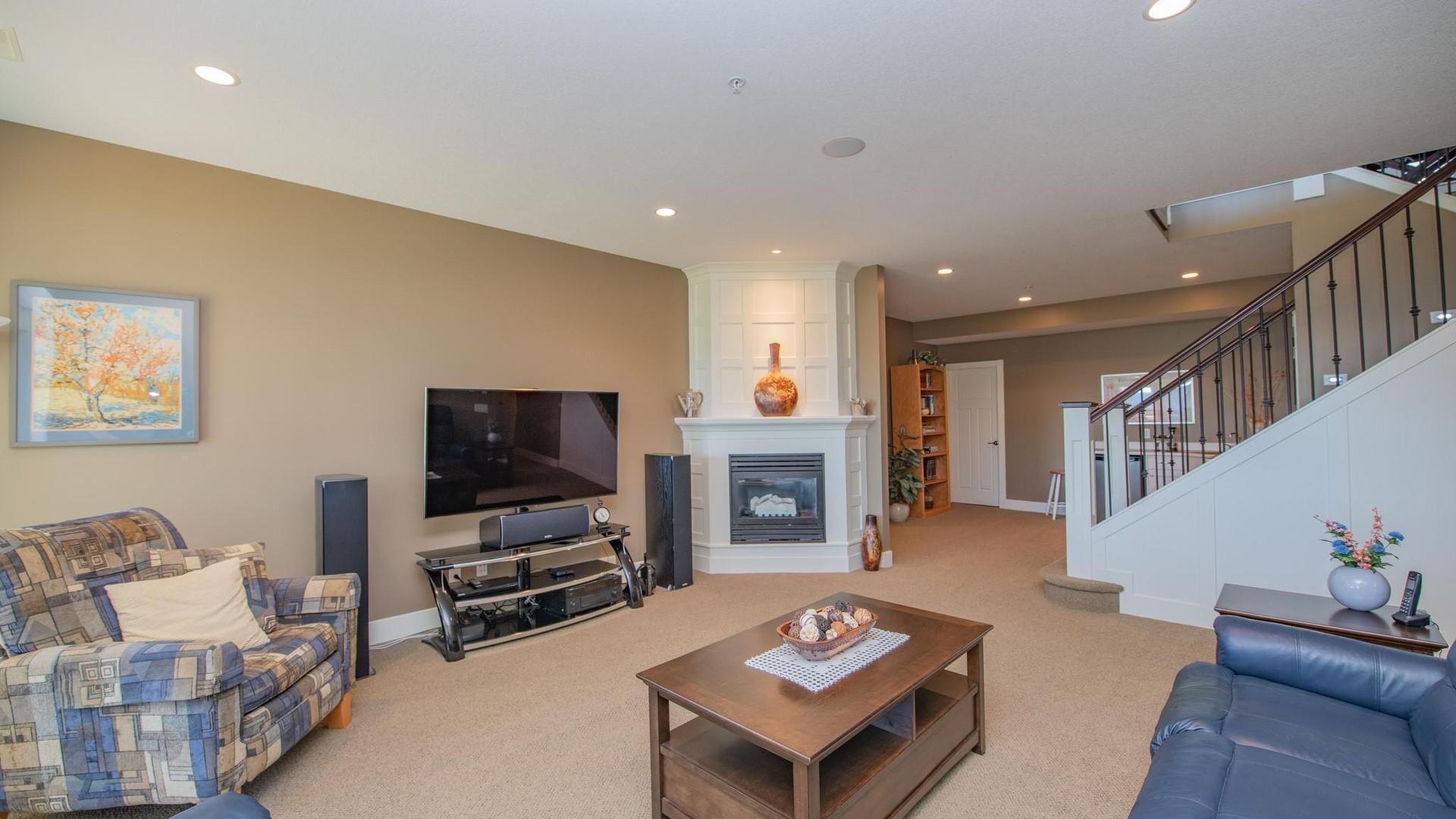 









4300


Camelback

Way,
Vernon,




BC
V1T 9W4

