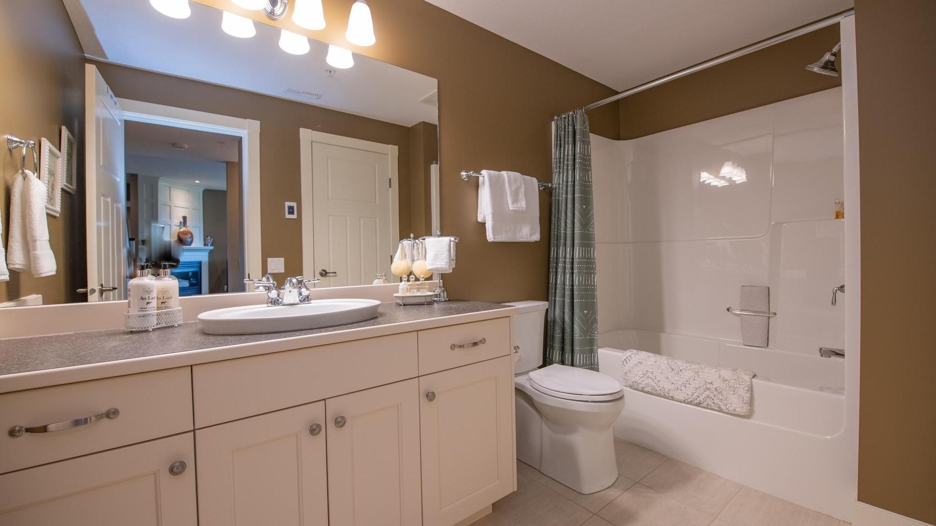 









4300


Camelback

Way,
Vernon,




BC
V1T 9W4

