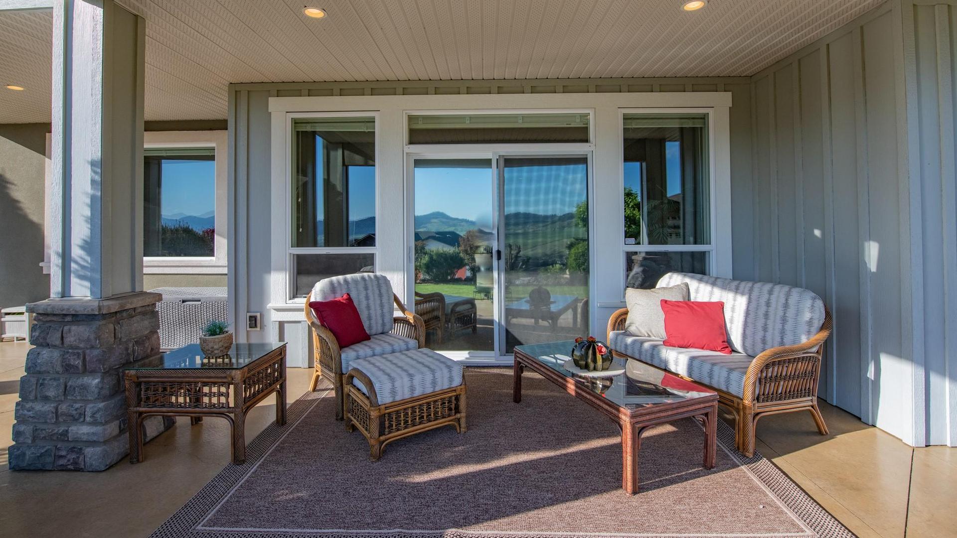 









4300


Camelback

Way,
Vernon,




BC
V1T 9W4

