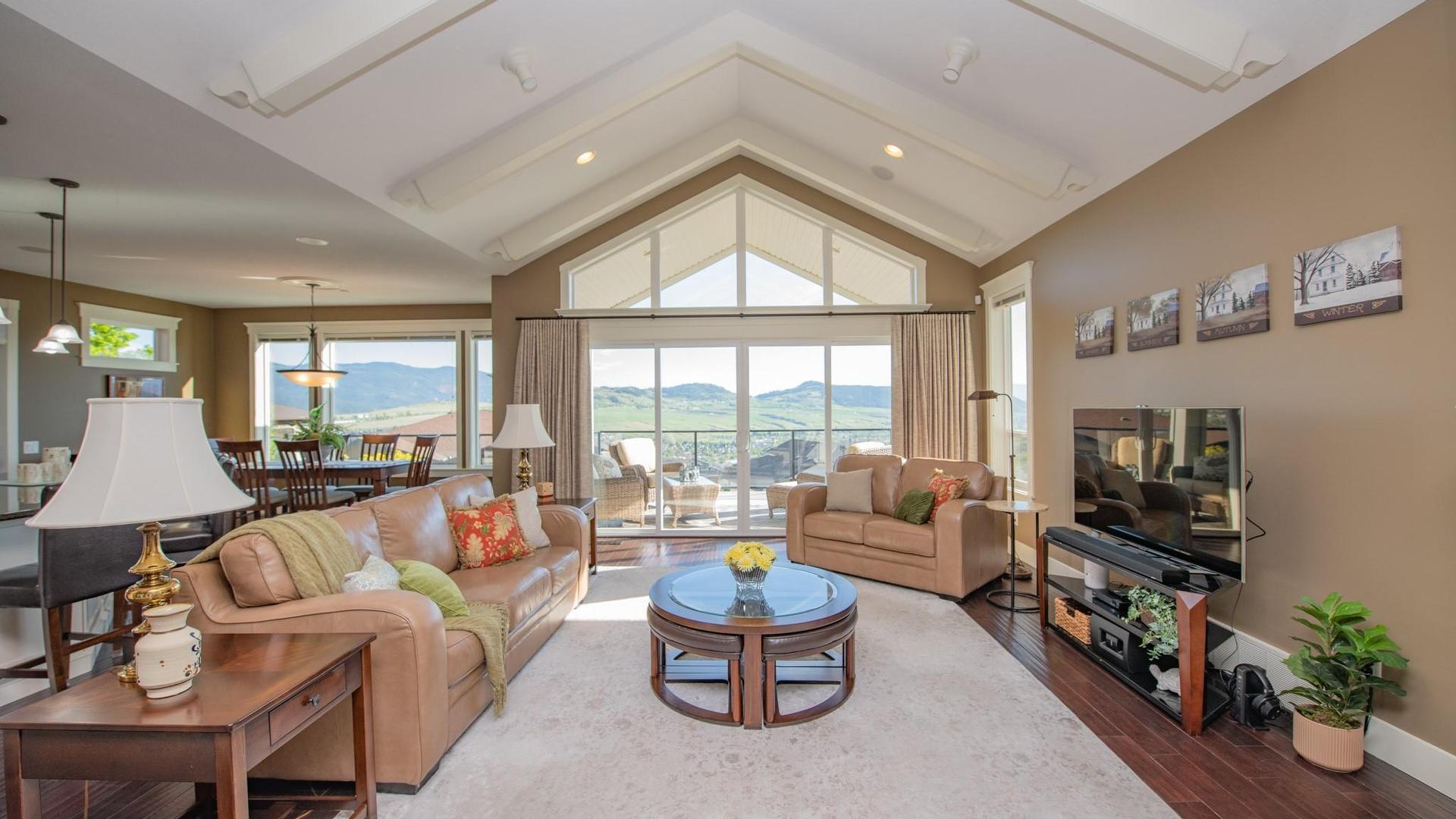 









4300


Camelback

Way,
Vernon,




BC
V1T 9W4

