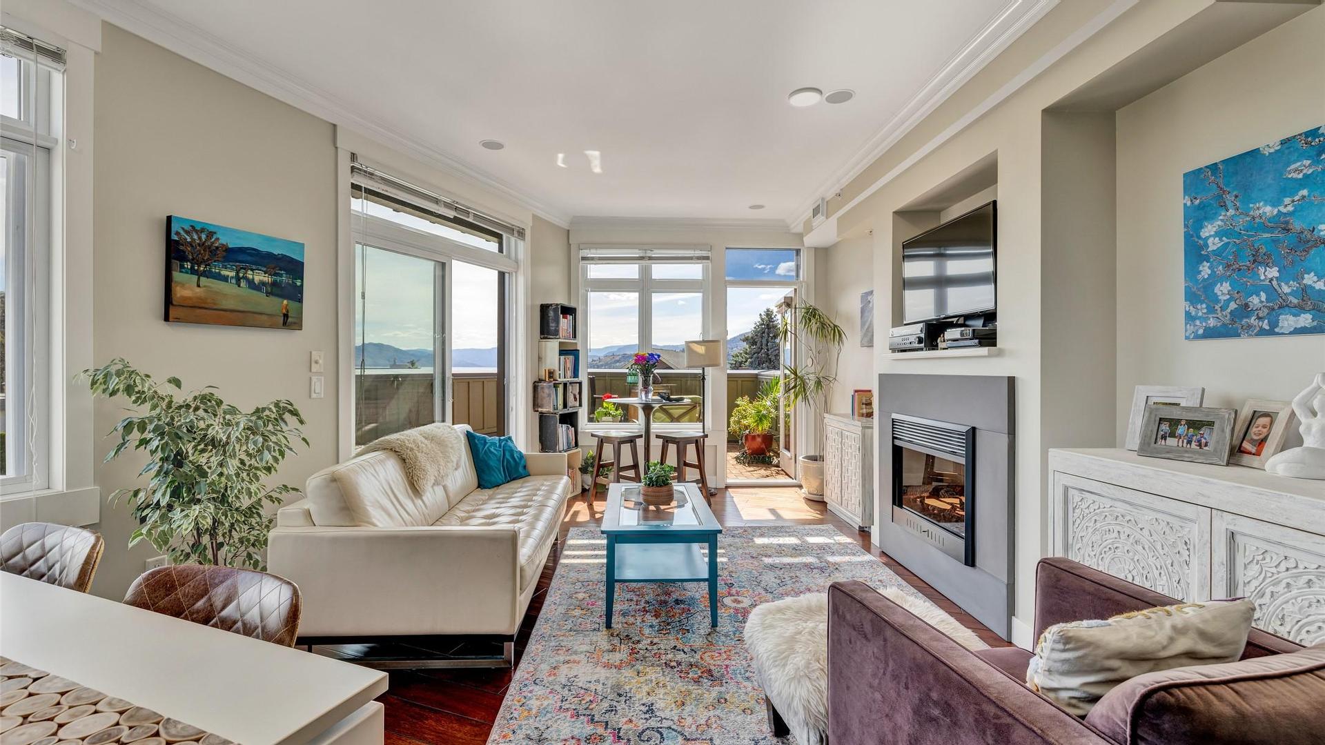 









2901


Abbott

Street, 305,
Kelowna,




BC
V1Y 1G7

