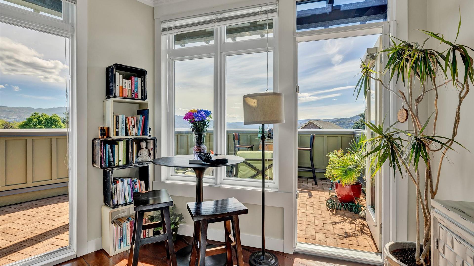 









2901


Abbott

Street, 305,
Kelowna,




BC
V1Y 1G7

