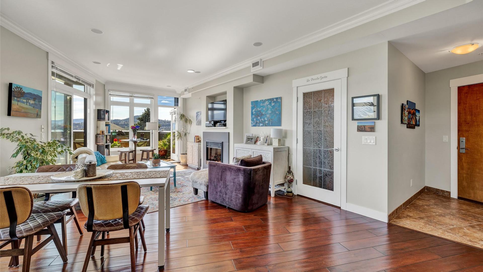 









2901


Abbott

Street, 305,
Kelowna,




BC
V1Y 1G7

