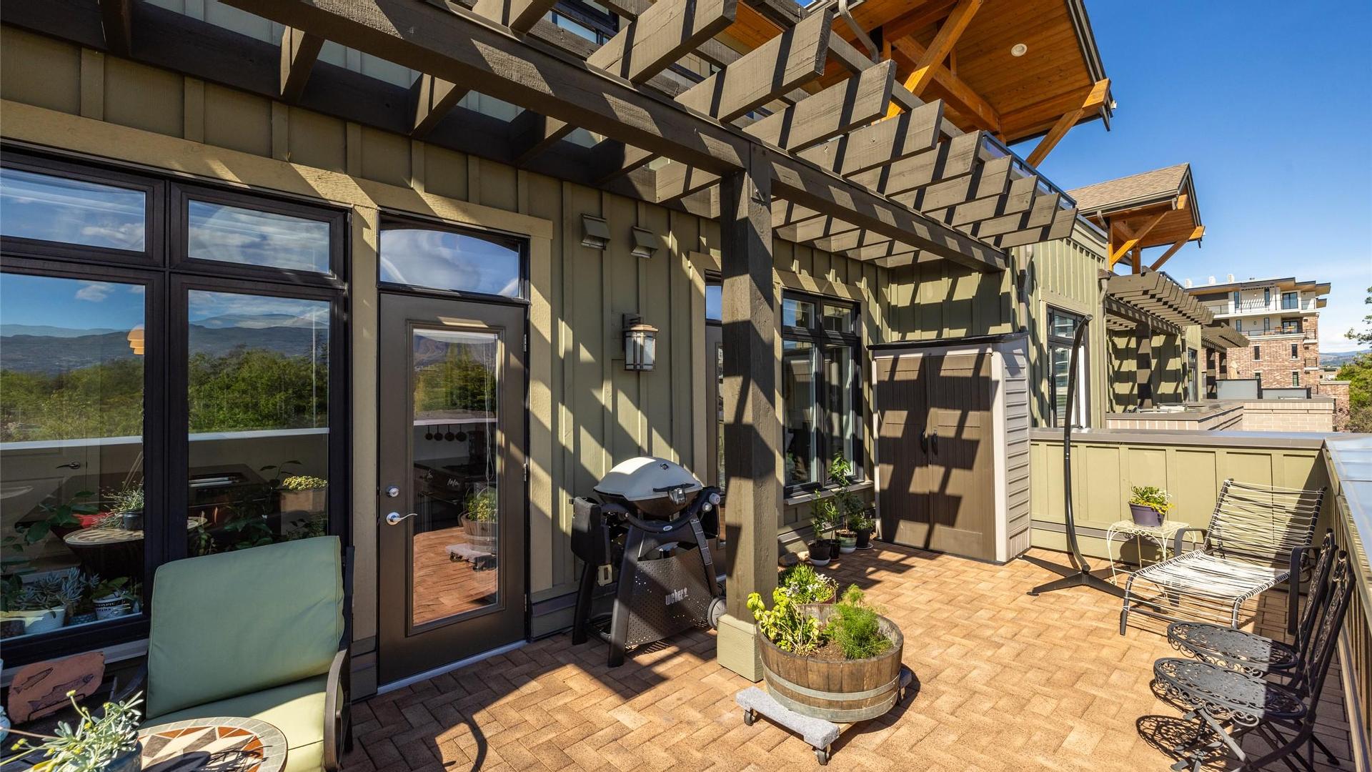 









2901


Abbott

Street, 305,
Kelowna,




BC
V1Y 1G7


