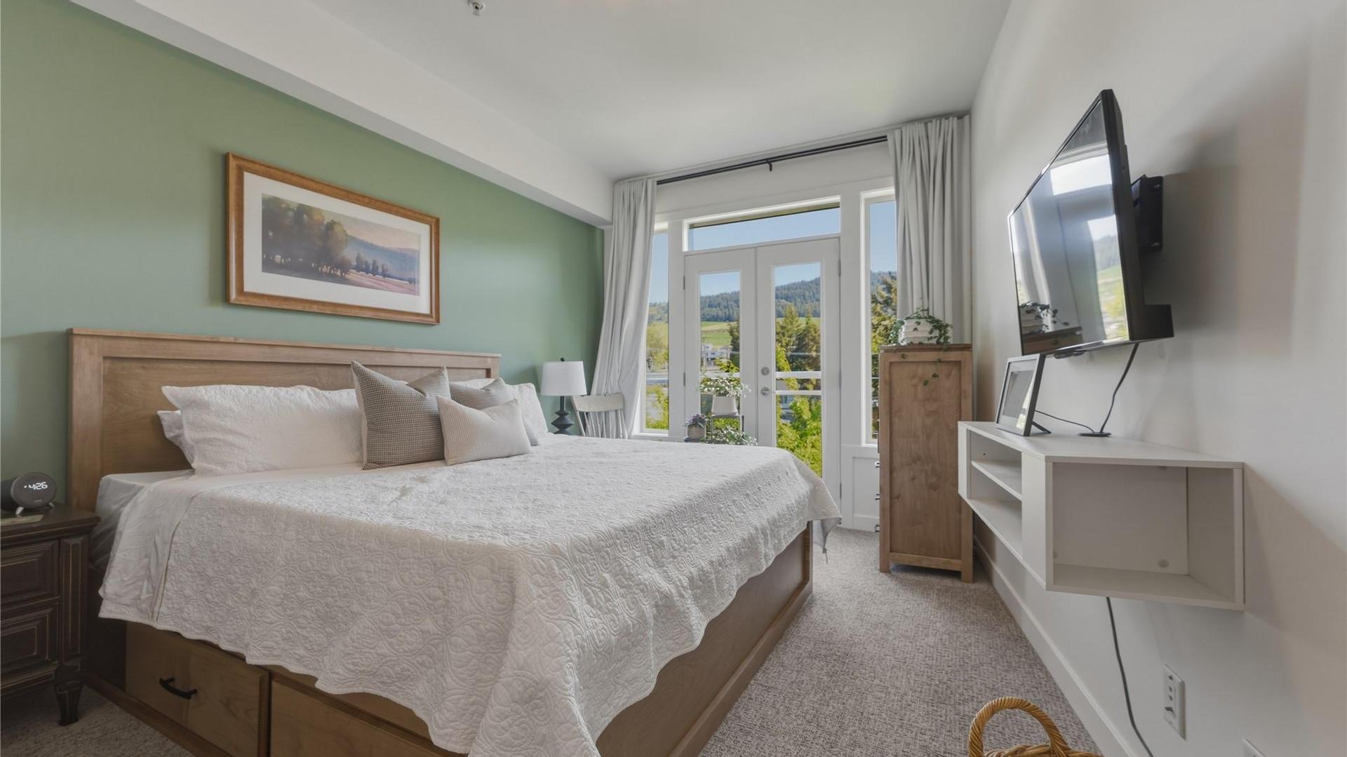 









7343


Okanagan Landing

Road, 2303,
Vernon,




BC
V1H 2J6


