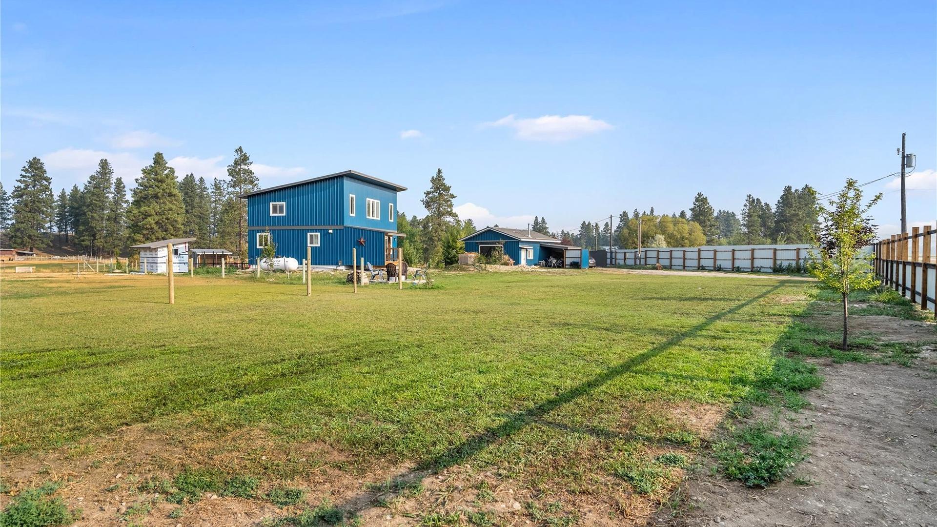 









5469


RIVERVIEW FRONTAGE

Road,
Ta Ta Creek,




BC
V0B 2H0

