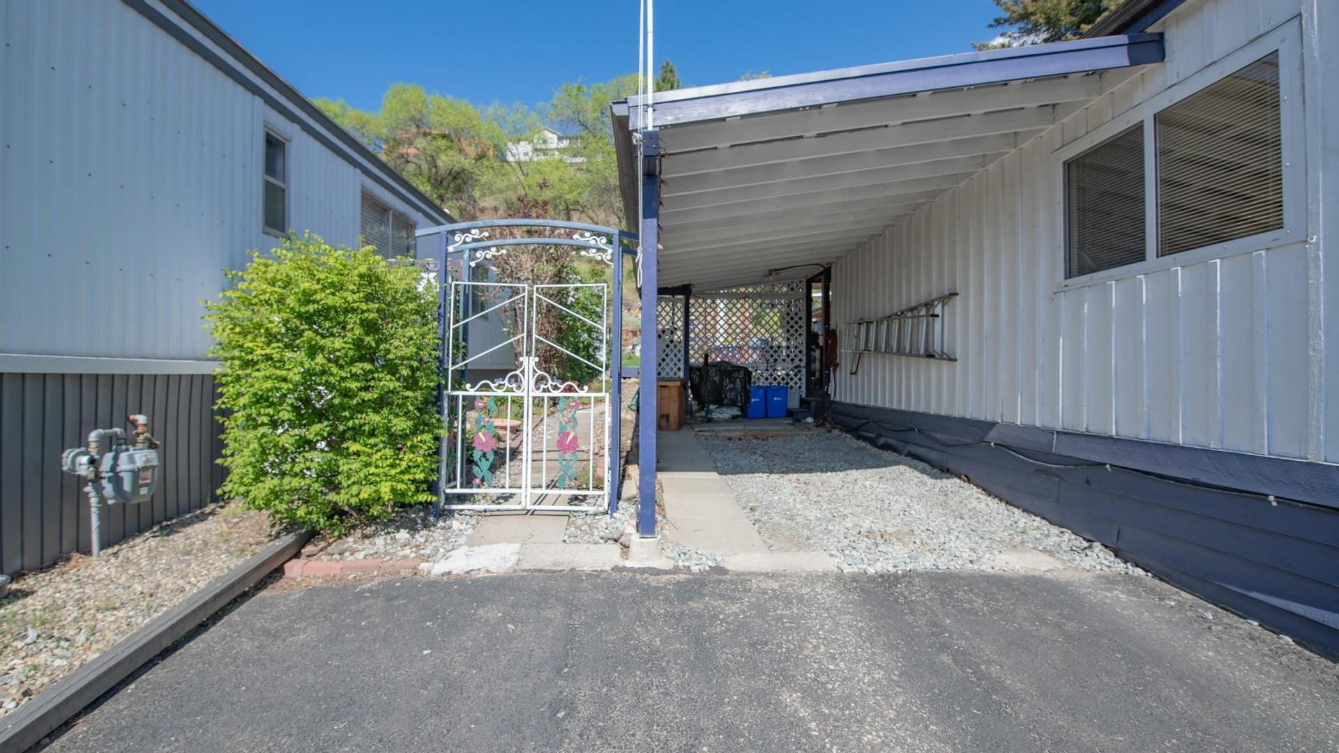 









15401


Kalamalka

Road, 321,
Vernon,




BC
V1B 1Z3

