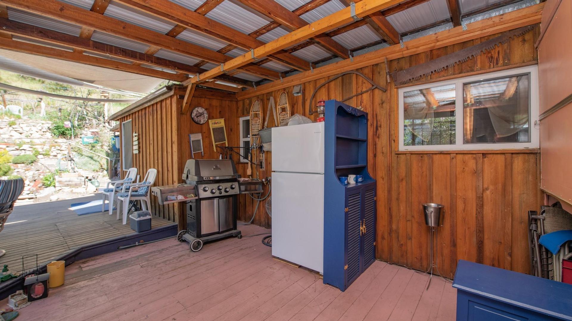 









15401


Kalamalka

Road, 321,
Vernon,




BC
V1B 1Z3

