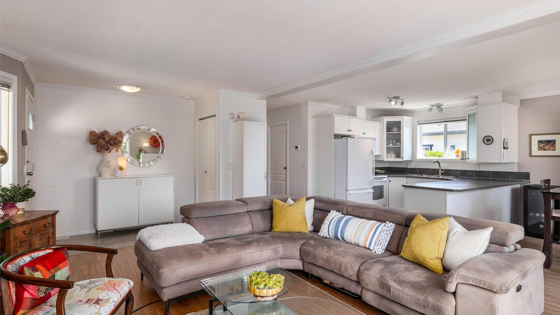 









2195


Mimosa

Drive,
West Kelowna,




BC
V4T 3A5

