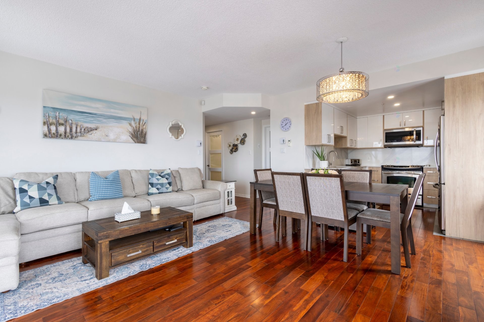 









7705


Rue du Mans

, 1502,
Montréal (Saint-Léonard),




QC
H1S2A2

