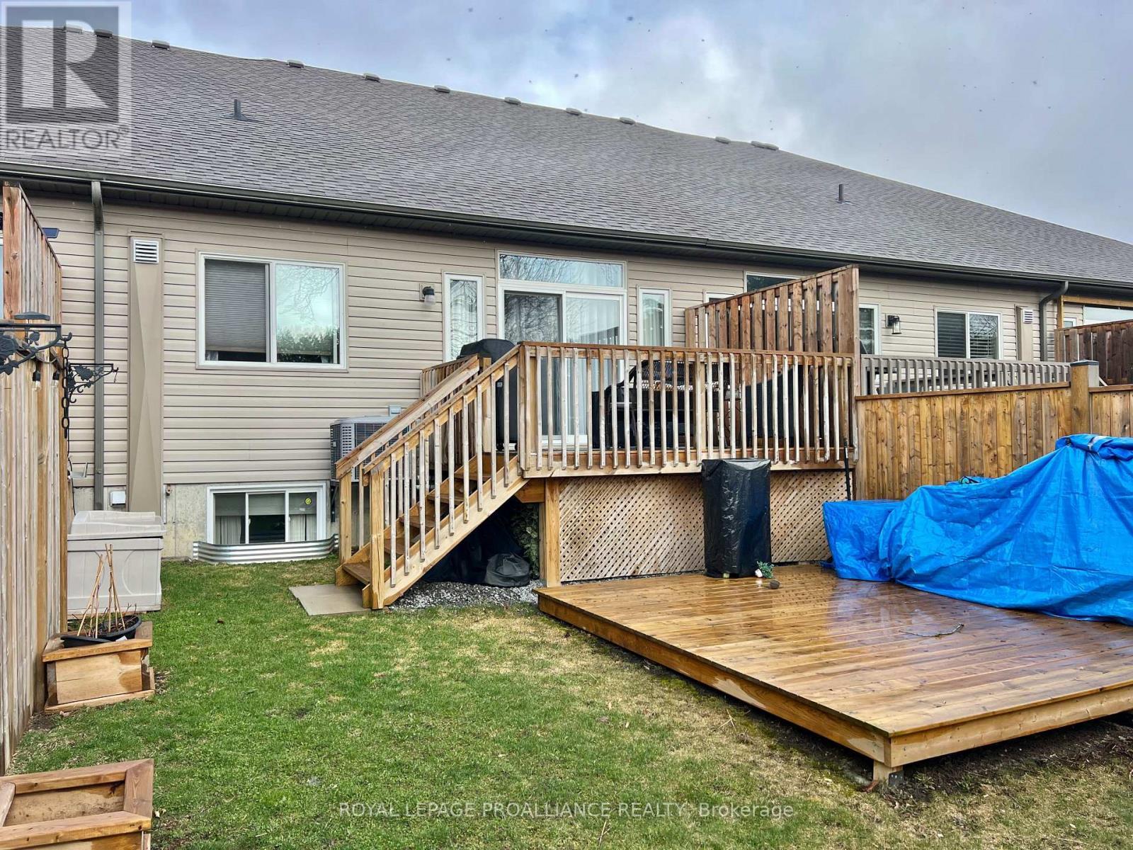 












23 LEDGEROCK COURT

,
Quinte West (Sidney Ward),




Ontario
K8R0A1

