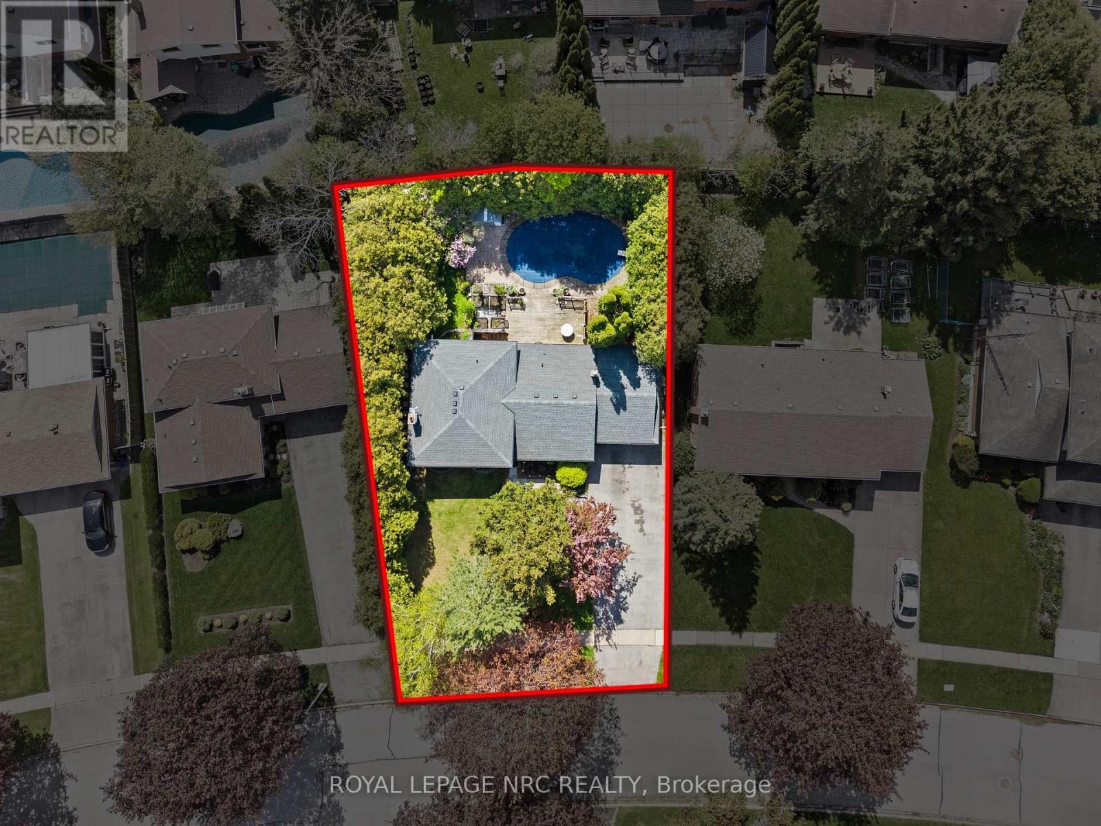 












21 UPPER CANADA DRIVE

,
Niagara-on-the-Lake (Town),




Ontario
L0S1J0

