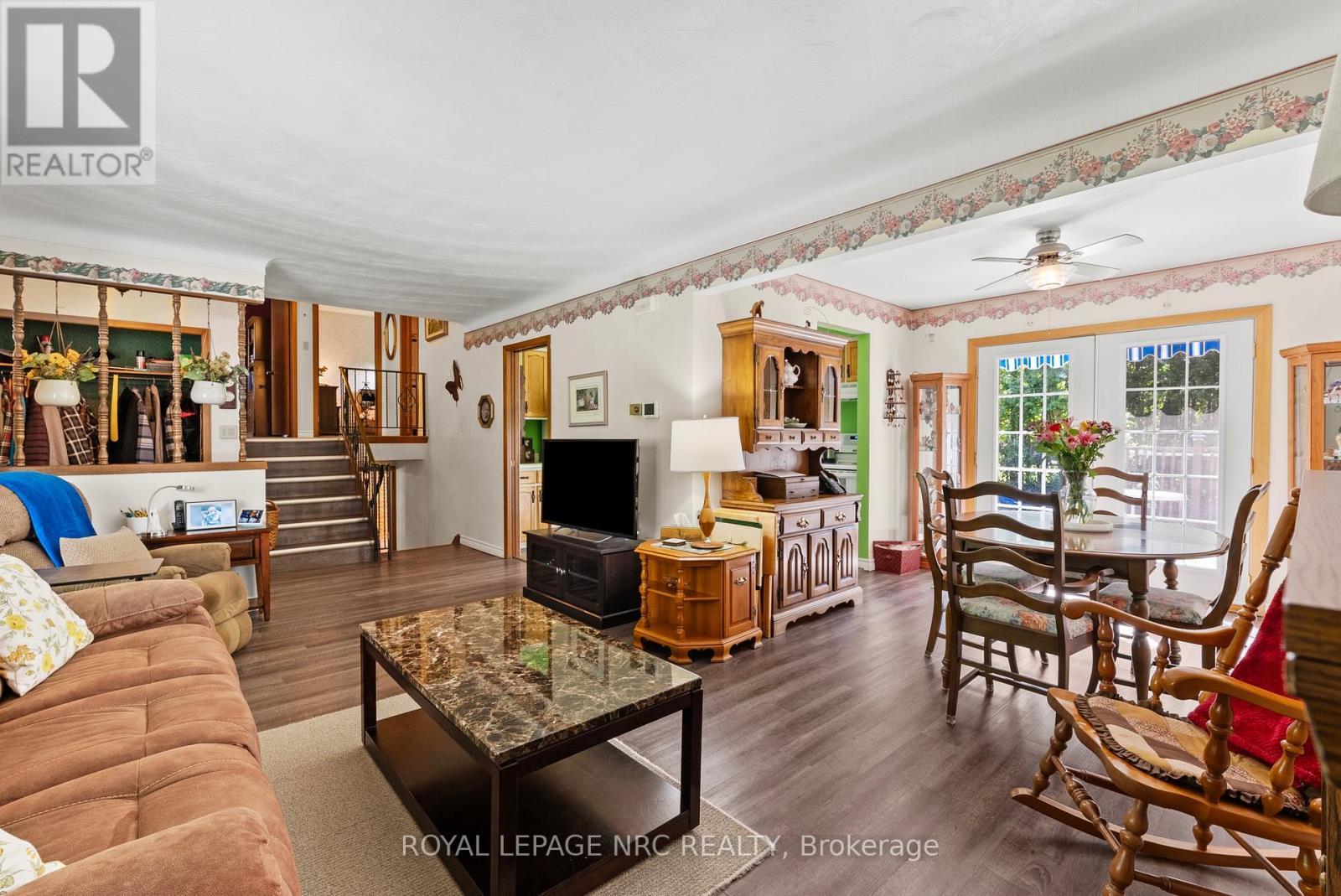 












21 UPPER CANADA DRIVE

,
Niagara-on-the-Lake (Town),




Ontario
L0S1J0

