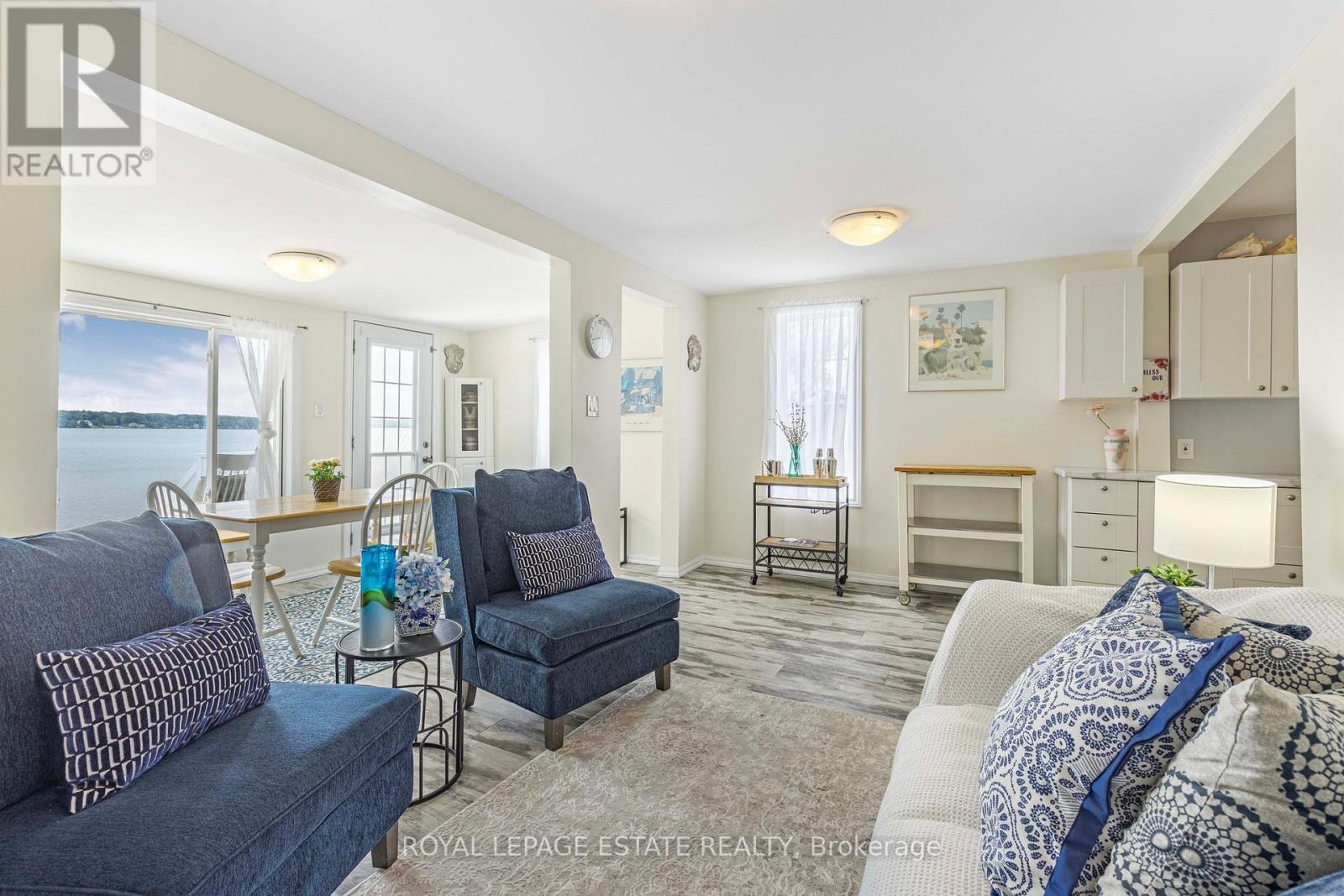 












2233 NORTH ORR LAKE ROAD

,
Springwater,




Ontario
L0L1P0

